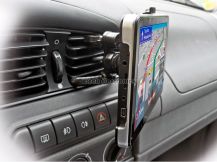 Univerzální držák do auta pro navigace 4.3" - 7" na chladící mřížku ventlilace (2)